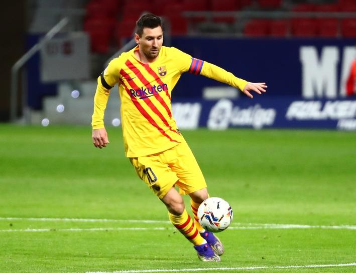 Soccer Football - La Liga Santander - Atletico Madrid v FC Barcelona - Wanda Metropolitano, Madrid, Spain - November 21, 2020 Barcelona's Lionel Messi in action REUTERS/Sergio Perez/Files